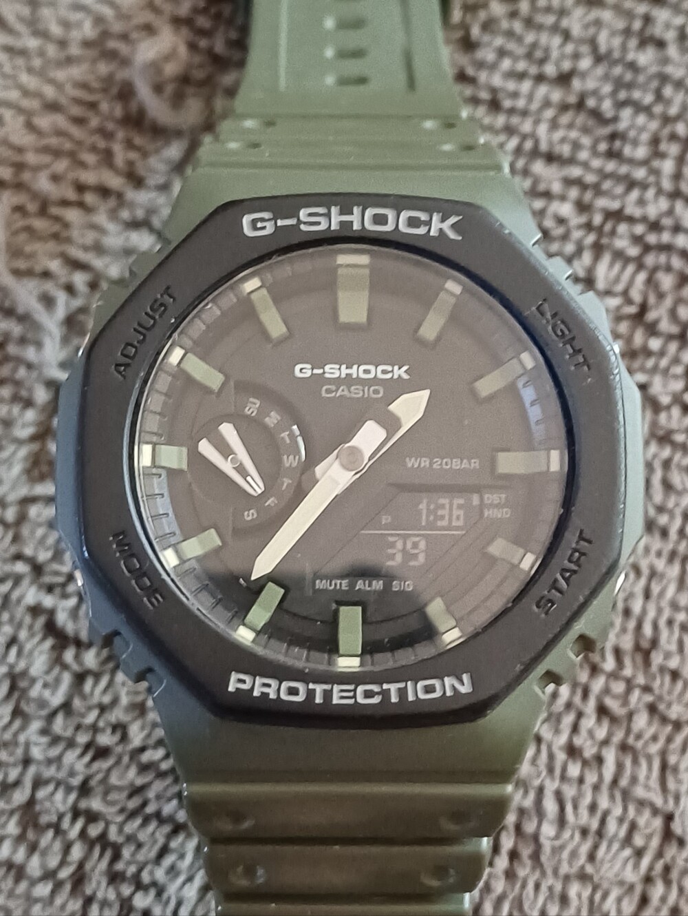 AUTHENTIC CASIO G-SHOCK CASIOAK GA2110